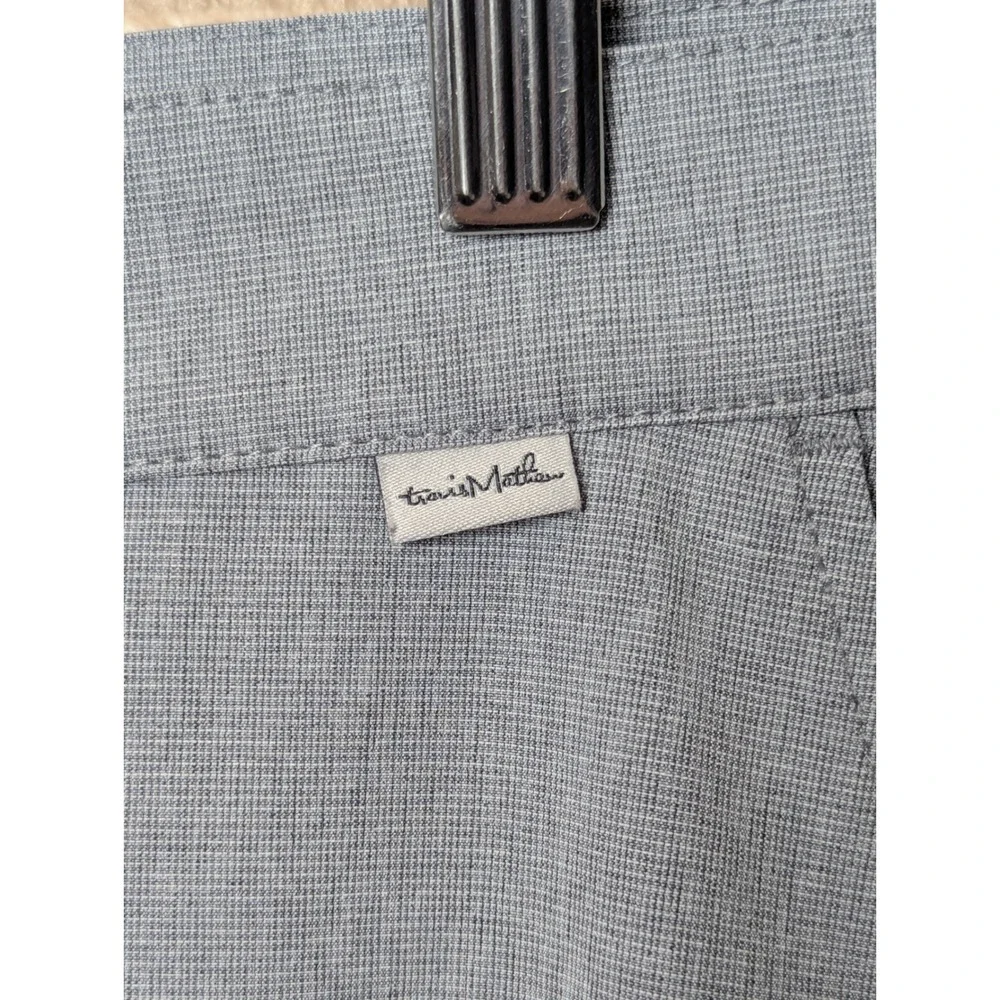 TravisMathew Beck Shorts Mens 34 Grey Golf Performance 1MM208 Stretch Casual